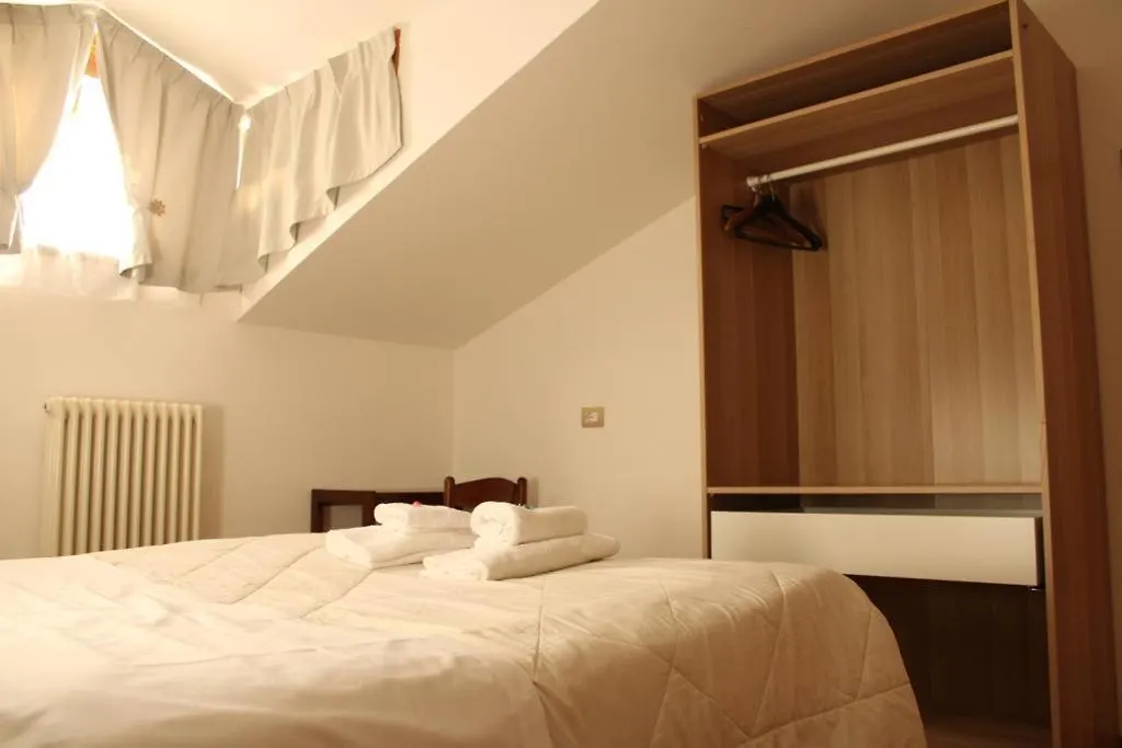 Hotel Al Verde Mandello del Lario Olaszország